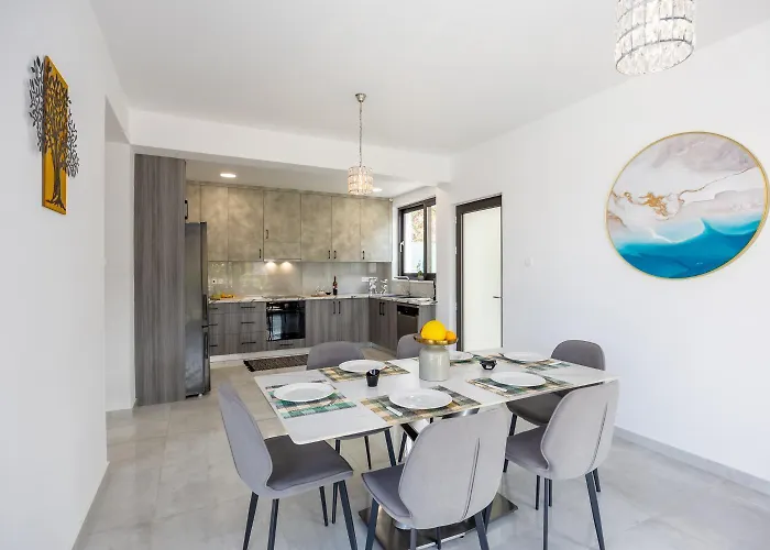 ヴィラ Garden Sunrise And Ocean Sunset *