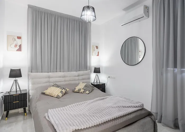 Garden Sunrise And Ocean Sunset ヴィラ アルガカ